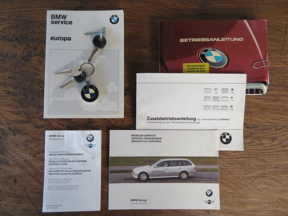 BMW 318i Limousine