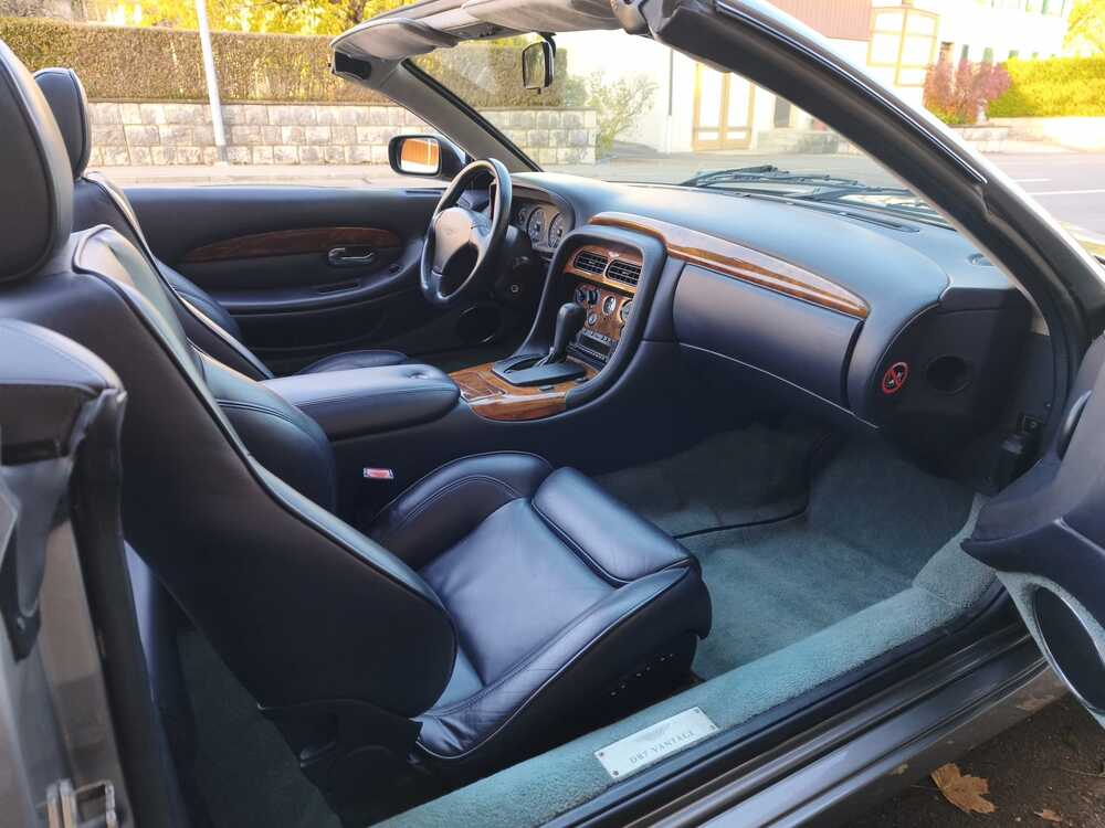 Aston Martin DB7 Vantage Volante Cabriolet