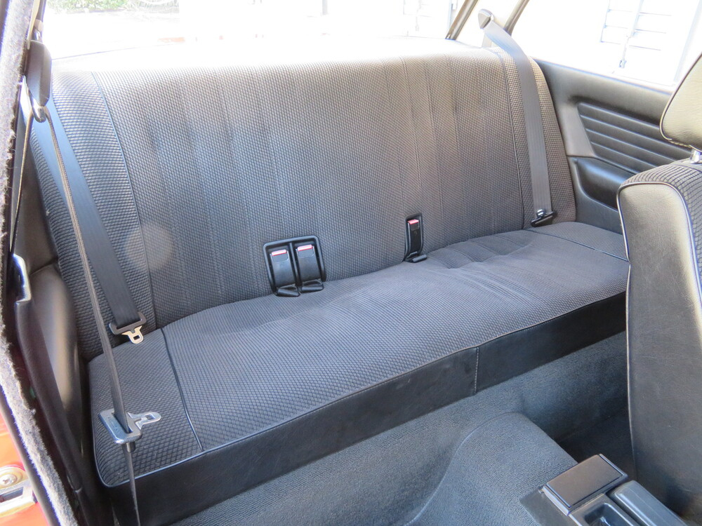BMW 318i Limousine