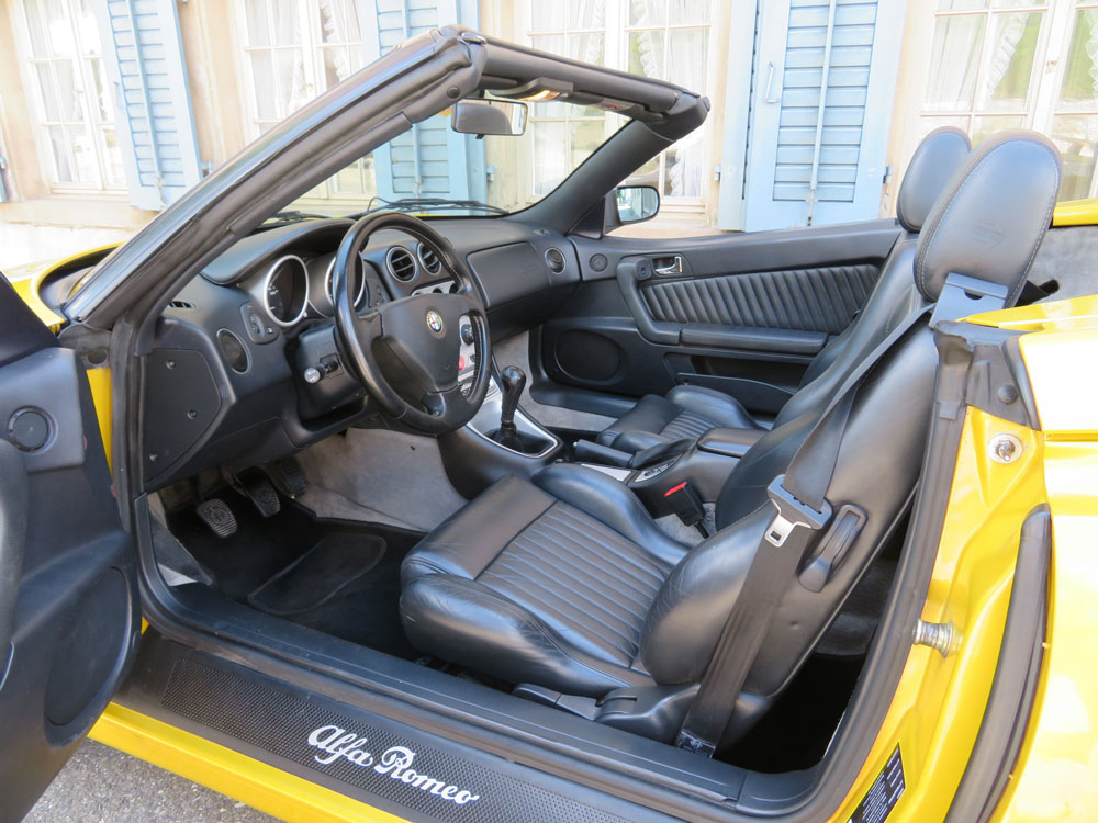 Alfa Romeo Spider 2.0 TS 16V L Cabriolet