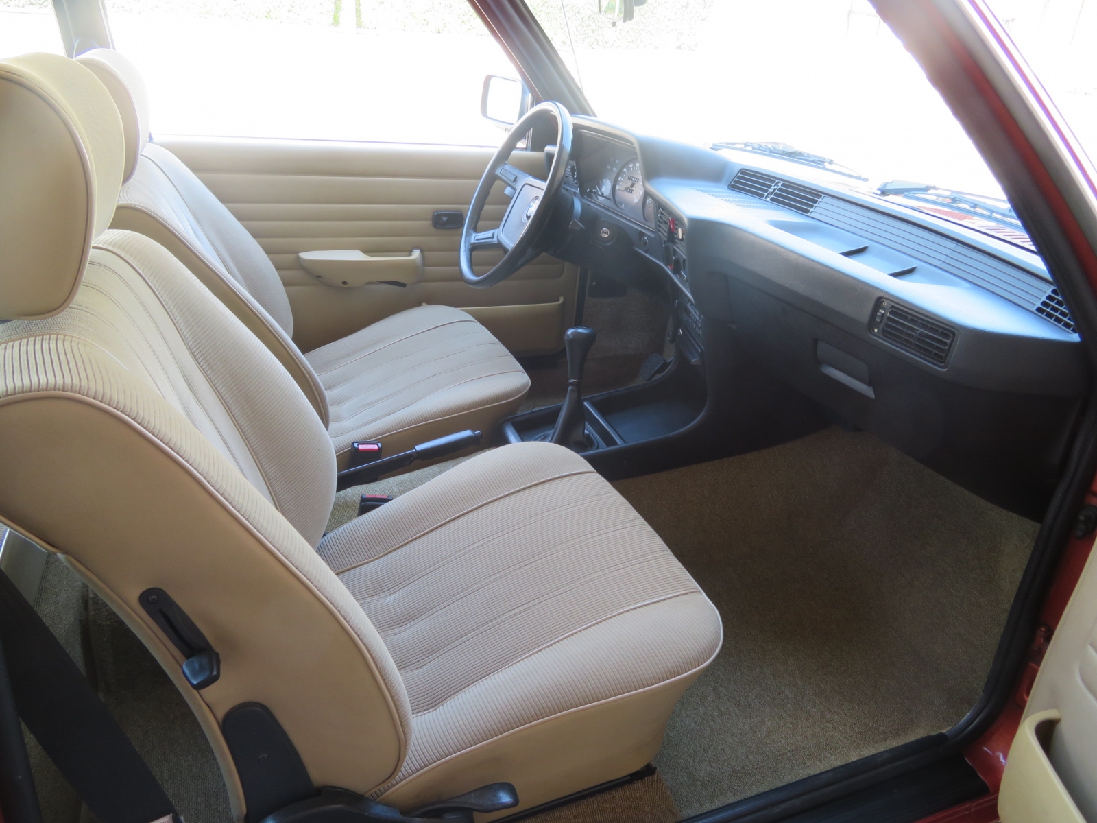 BMW 318i Limousine
