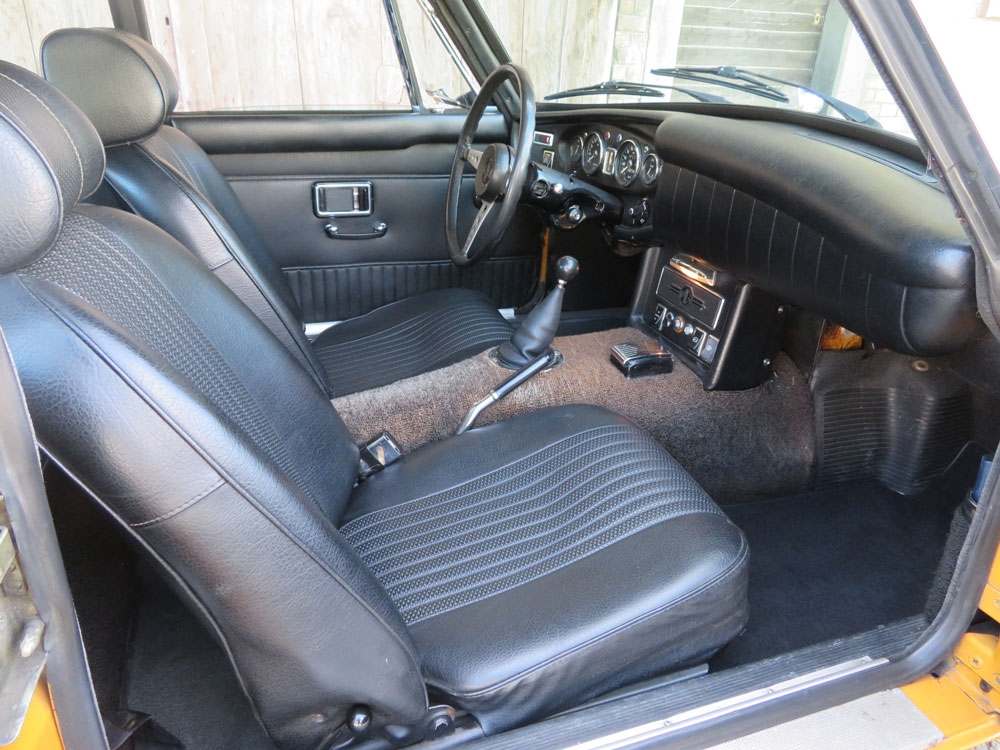 MG MGB GT Coupé