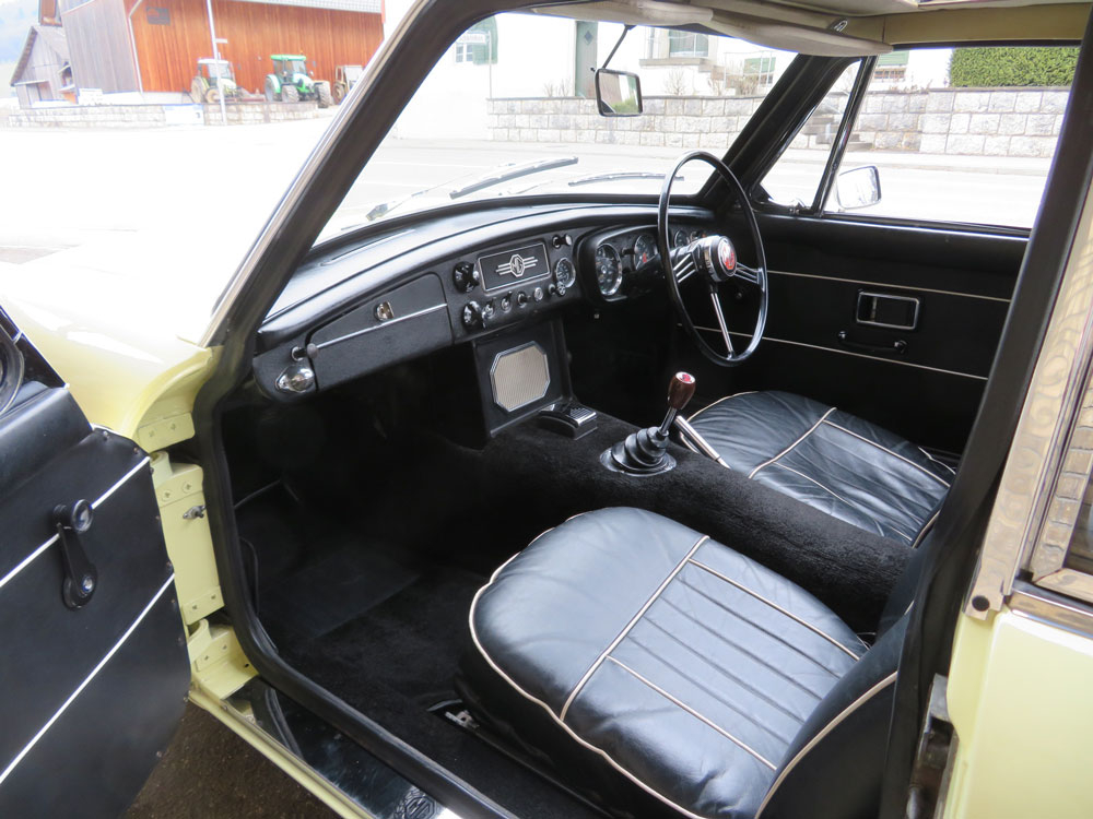MG MGB GT Coupé