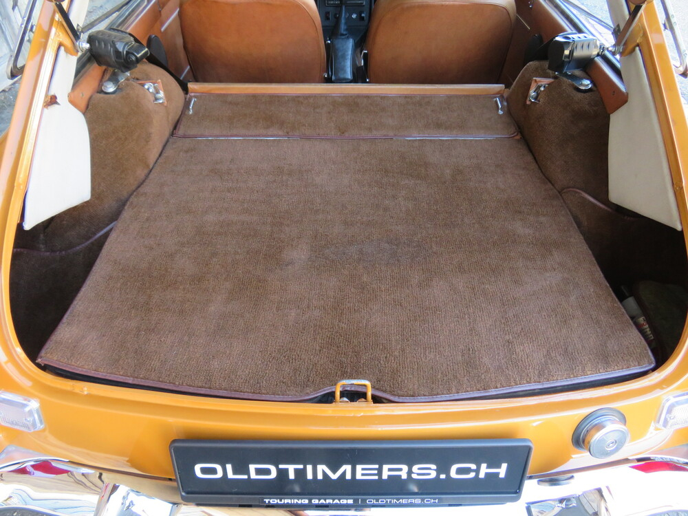 MG MGB GT Coupé