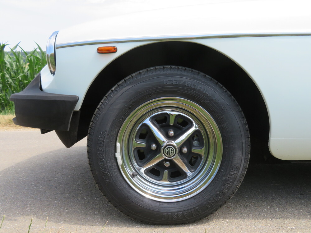 MG MGB GT Coupé