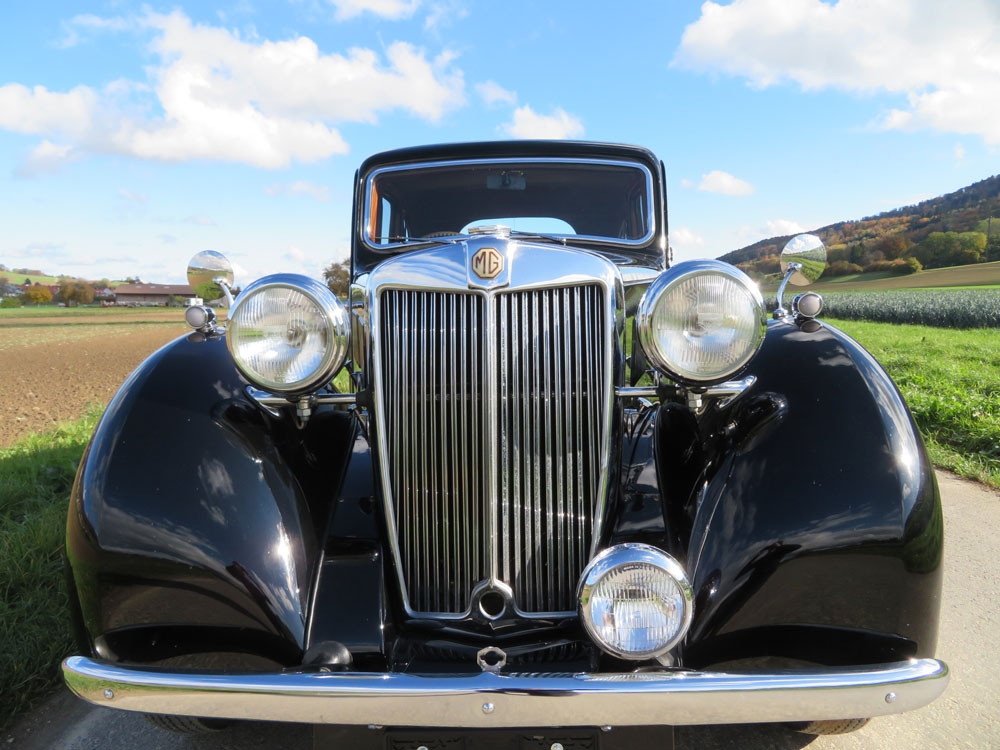 MG YA Limousine