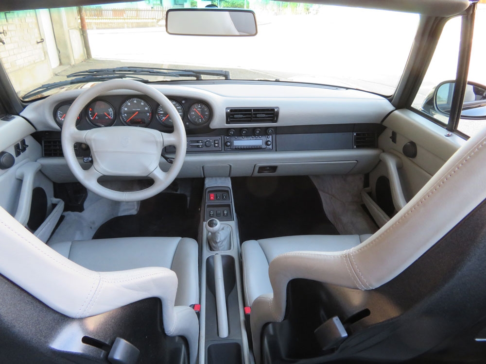 Porsche 911 Carrera (993) Cabriolet