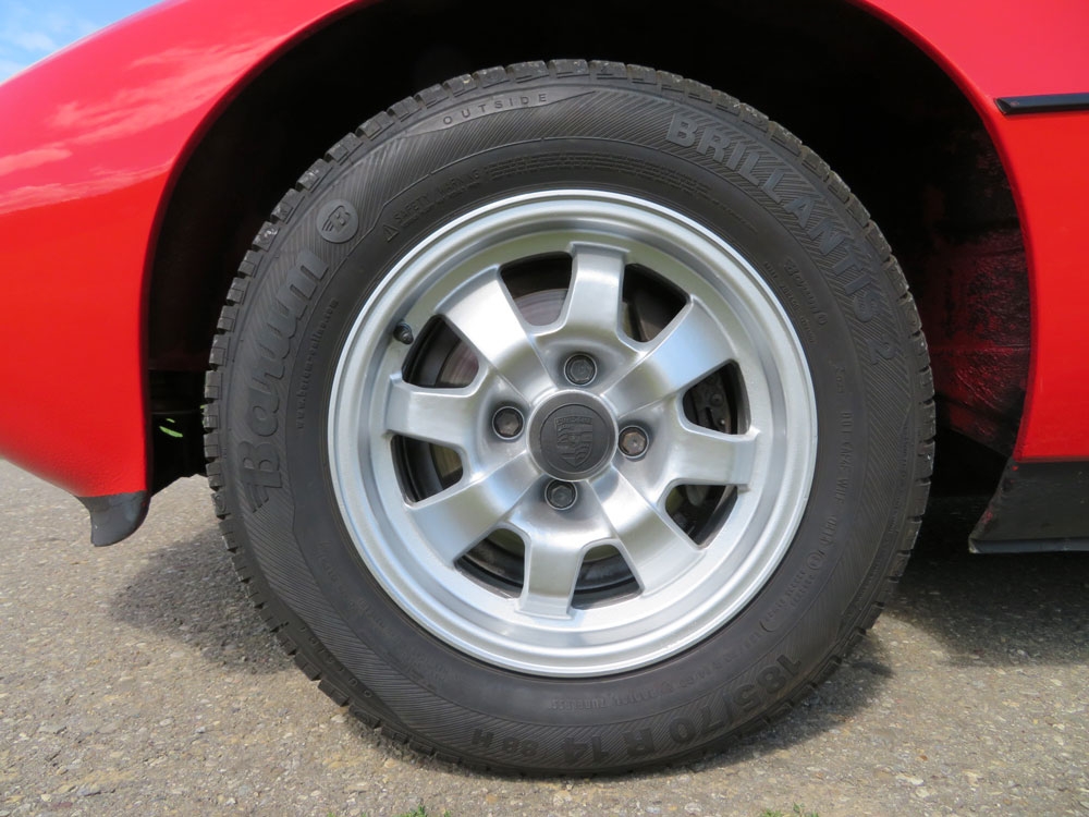 Porsche 924 Coupé