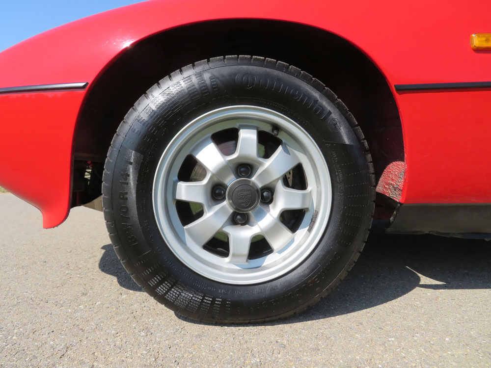 Porsche 924 Coupé